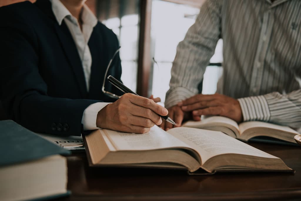 Abogados derecho penal en Bertamiráns